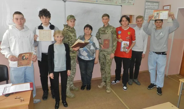 ЦБ Истоки русского слова 1