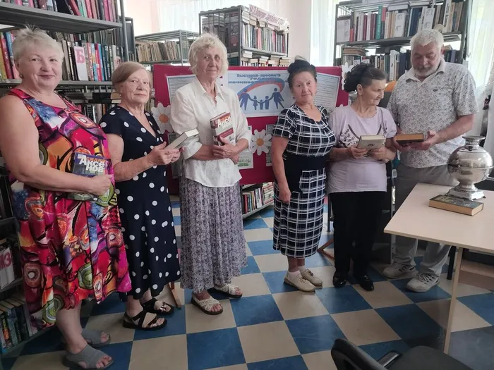 бф18Родина начинается с семьи